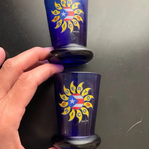Two shot glasses - Picture 4 of 5